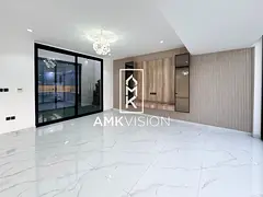 Stunning Golf and lake view ,private pool,spacious and luxury finishes