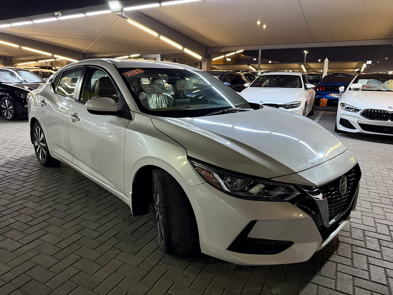 Nissan Sentra 2021 with Sunroof and Saffron Seats!63412537528066112