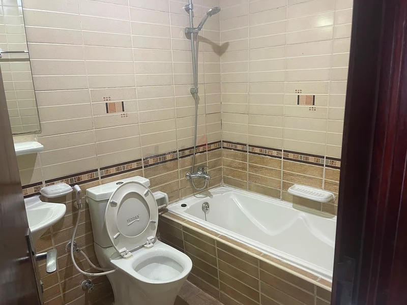 Shared Room with Balcony – Internet City 	– Walk to Metro all inclusive63797913943297113