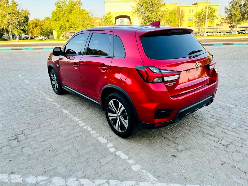 MITSUBISHI OUTLANDER 2020, a very clean car.  
Mitsubishi Outlander 2020 in excellent condition.63398581021826114
