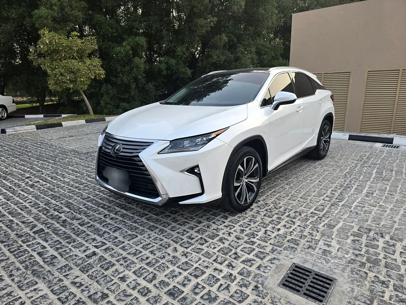 LEXUS RX350 GCC V6 2017 Platinum Full Options Panorama Excellent Condition Original Paint63398642724482112