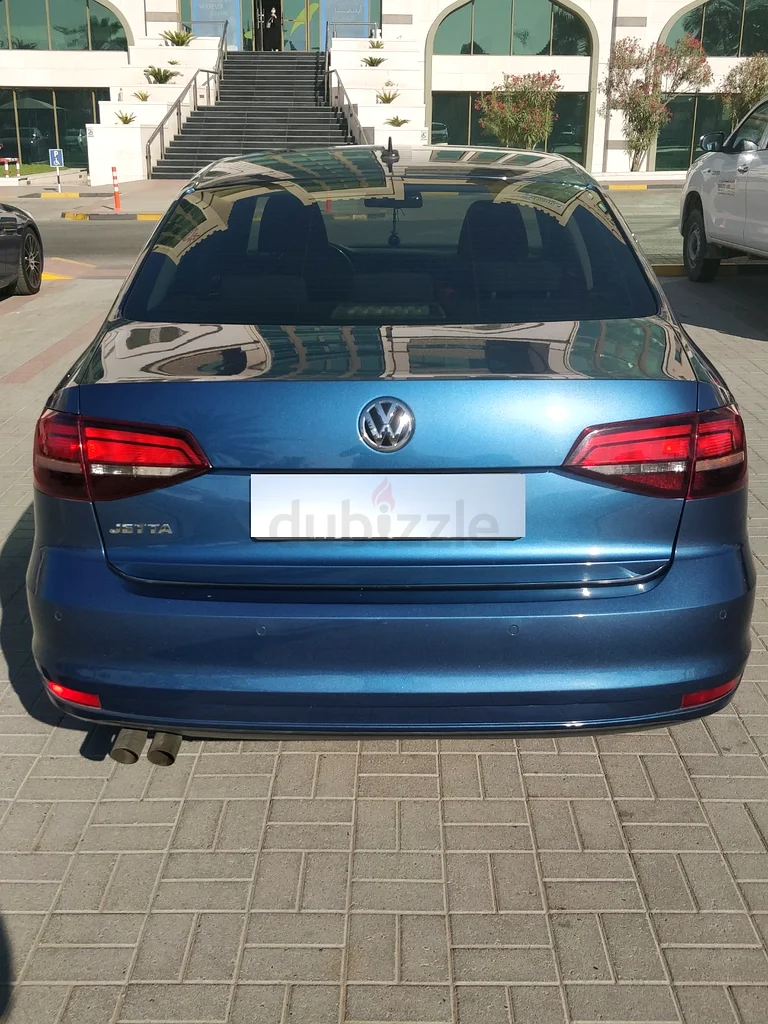Volkswagen Jetta 2016 | 2.0L - 4 Cylinder | 115,000 Kms | 2 Keys | Full Service History | GCC Spec63398575140098111