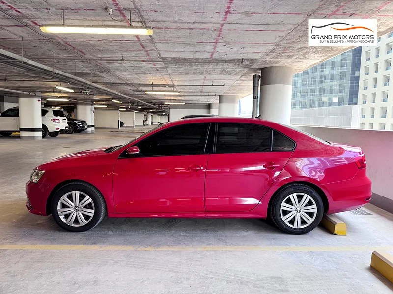 Volkswagen Jetta V4 2.0 S 2016 Model GCC Specs With Full Service History In Perfect Condition63398575148034114