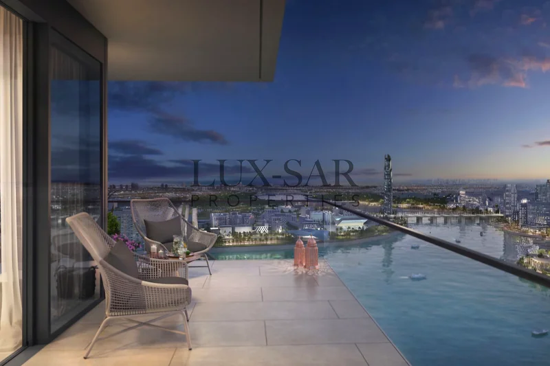 Spacious Corner Unit | Park View | Waterfront Living64026744181633111