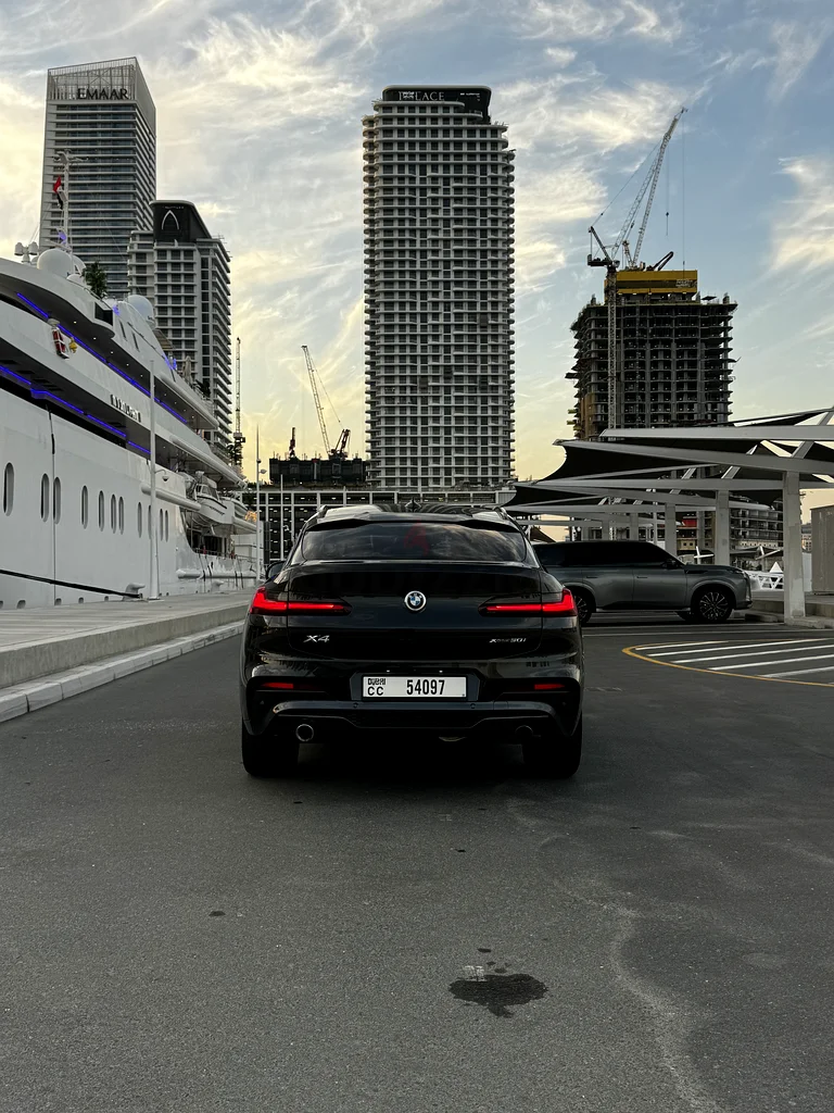 بي إم دبليو X4 xdrive30 لمنطقة مجلس التعاون الخليجي للبيع63406212753026112