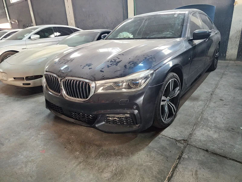 BMW 750i 2016 GCC FULL OPTION63411931298307111