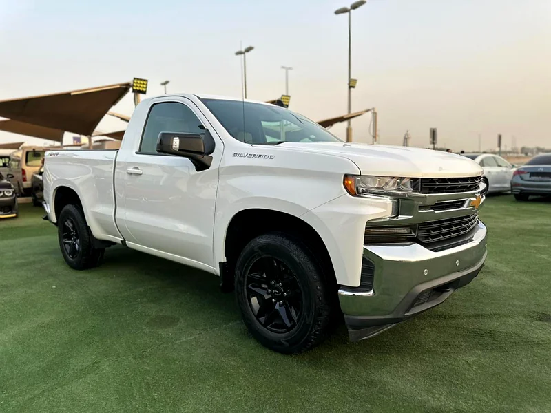 (2020) CHEVROLET SILVARADO //LT// GCC FULL OPTION -EXCELLENT CONDITION-63398563358083113