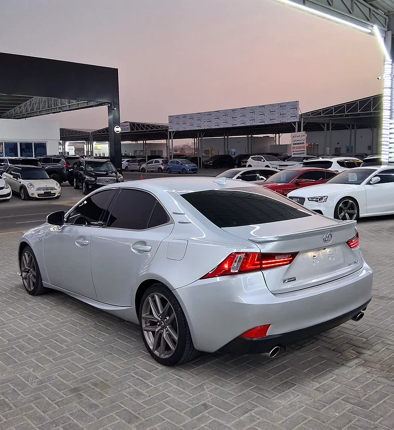 Lexus IS 250, original imported, 2014 model, excellent condition, V6 top cleanliness inside and out, full specifications63398641910530111