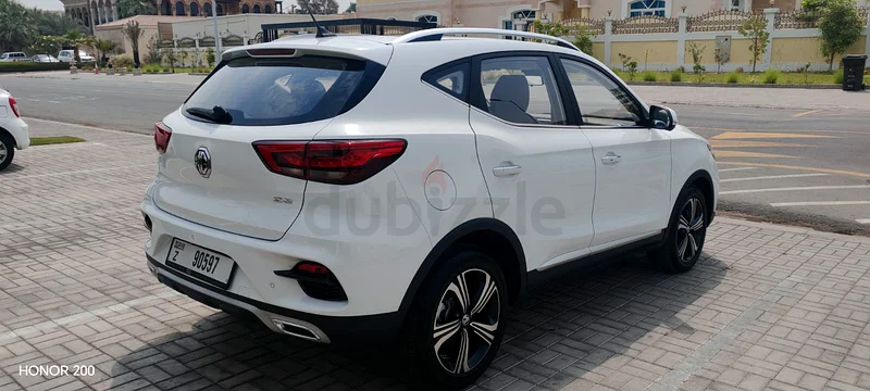 MG ZS Luxury 2025 with 6-year warranty from dealer63398493432835112
