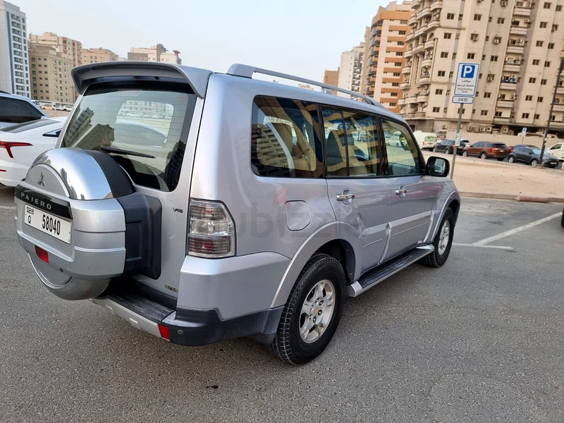 Pajero in excellent condition63398585317121114
