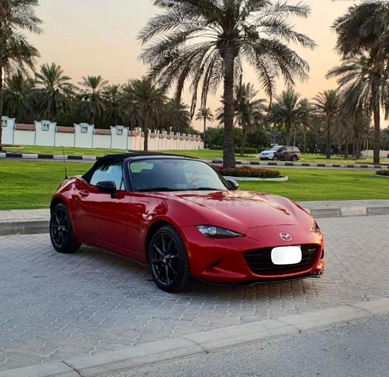 2016 Miata CLUB in excellent condition63398511628035112