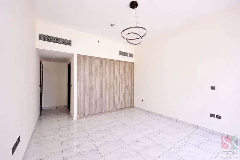 شقة عائلية مع مطبخ واسع63725078785539114