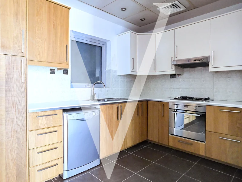 Modern Layout | Prime Location | High Floor64037544677889113