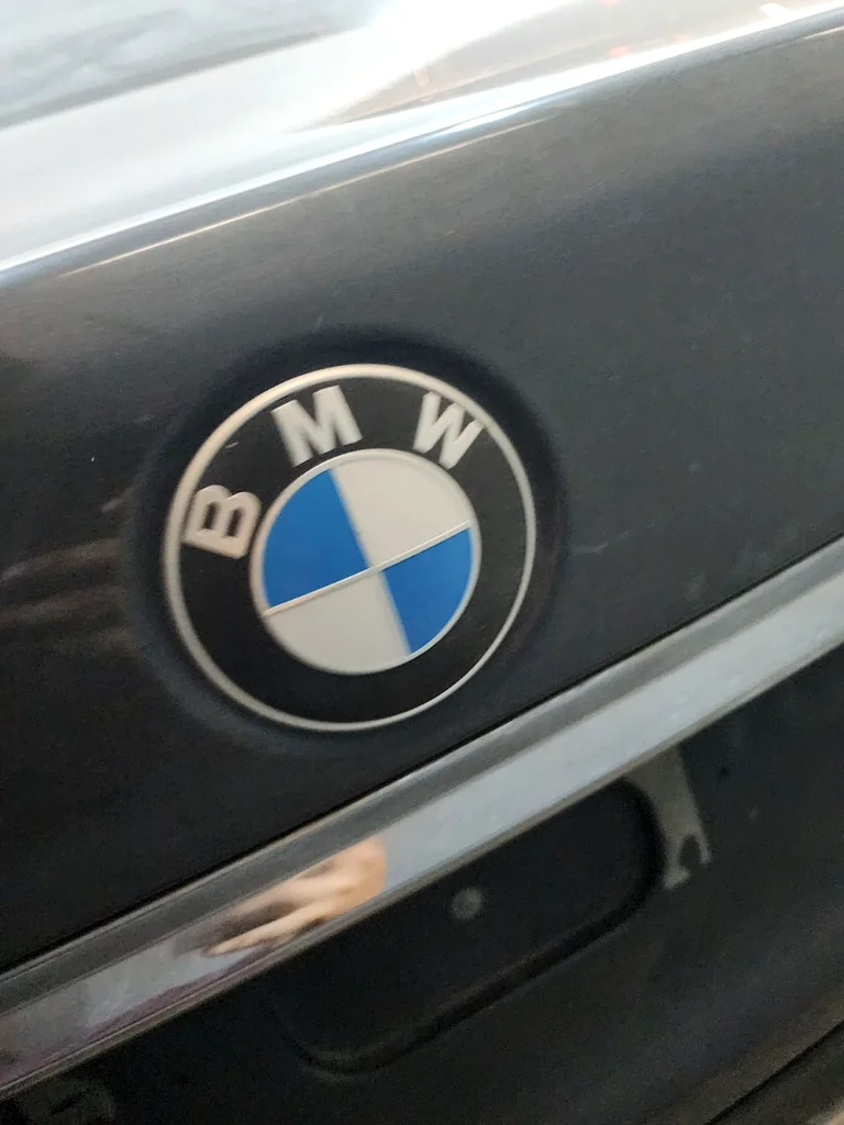 BMW 750i 2016 GCC FULL OPTION63411931298307114