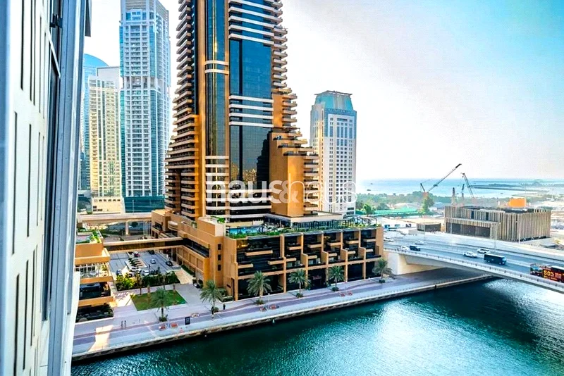 Corner Unit | Marina Views | Owner Occupied64038568994049110