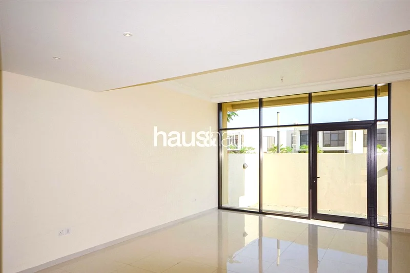THH Type | Vacant | Near Park and Community Centre63971138289665113