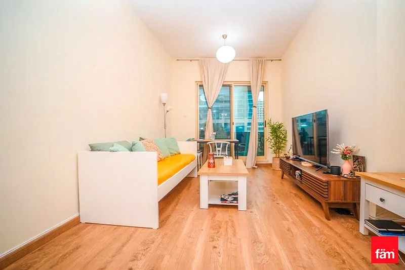 INVESTMENT PROPERTY | UPGRADED | VACANT SOON63988445712386112