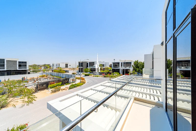 Private Pool | Single Row | Luxury Community63738297876611112