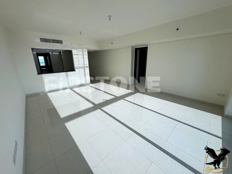 تصميم واسع | طابق عالي | إيجار قابل للاسترداد63844990506625111