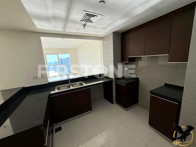 تصميم واسع | طابق عالي | إيجار قابل للاسترداد63844990506625114