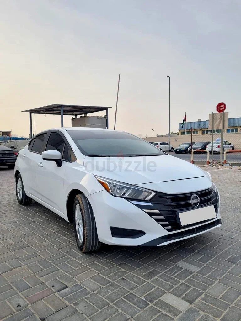 Nissan sunny SL Gcc 202463421144689923112