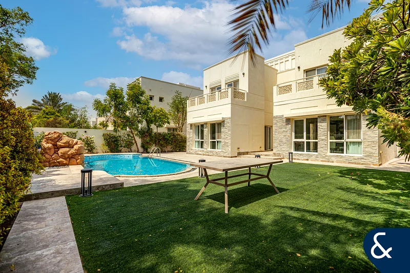 Pool | Upgraded | Type 6 | Vacant | Skyline63917283683971110