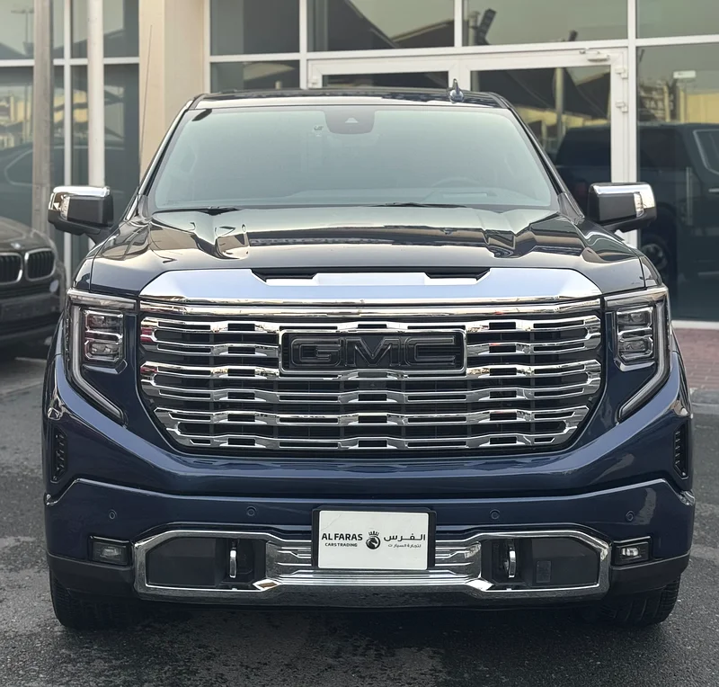 GMC Sierra Denali 6.2 V8 fully loaded 2023 low mileage63398503912707111