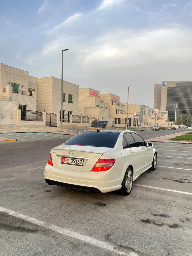 مرسيدس بنز C200 | حالة ممتازة | كاملة الخيارات | مواصفات دول مجلس التعاون الخليجي63402411797379113