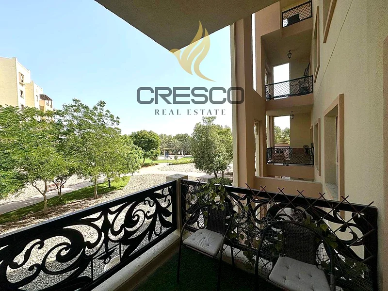 Tenanted | Large Layout | Overlooking Park63917828870147110