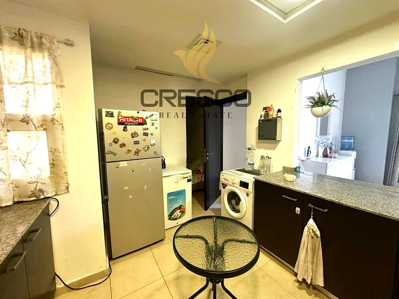 Tenanted | Large Layout | Overlooking Park63917828870147114
