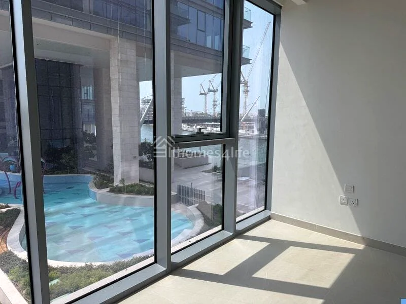 Canal Front | Prime Location | Genuine Resale63949651498114111