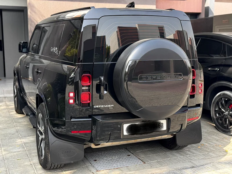 ديفندر HSE V6 خليجي الطاير بعدة ع ضمان لين 20063399897752962113