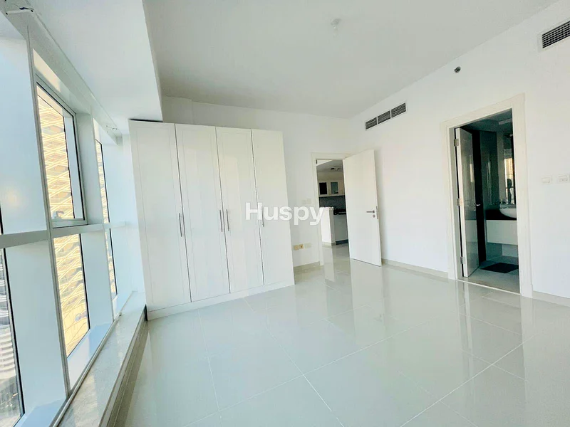 Sea View | Well Maintained | Hot Deal63848065207043114