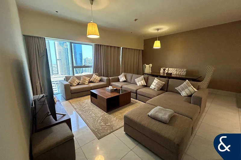 Exclusive  | 1108 Sq. Ft.  | Mid Floor63925404992643110