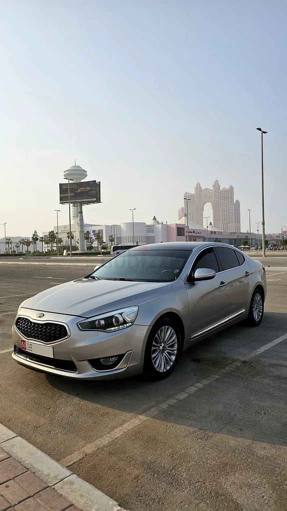 Kia cadenza63398619458563111