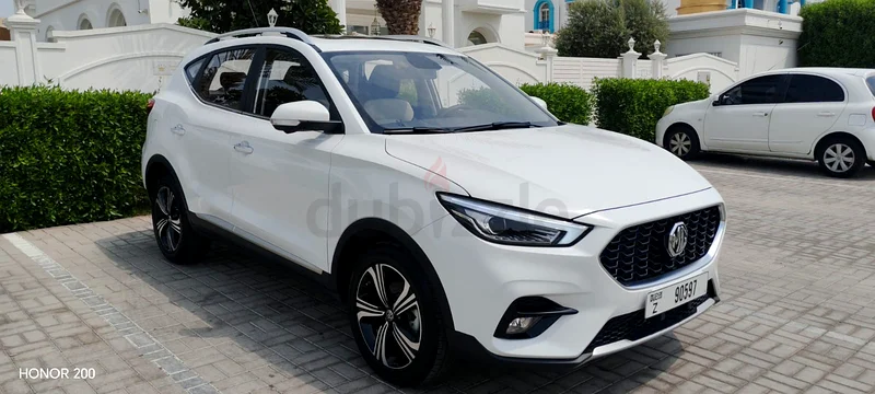 MG ZS luxury 2025 6 year warranty with delar633984934328351116