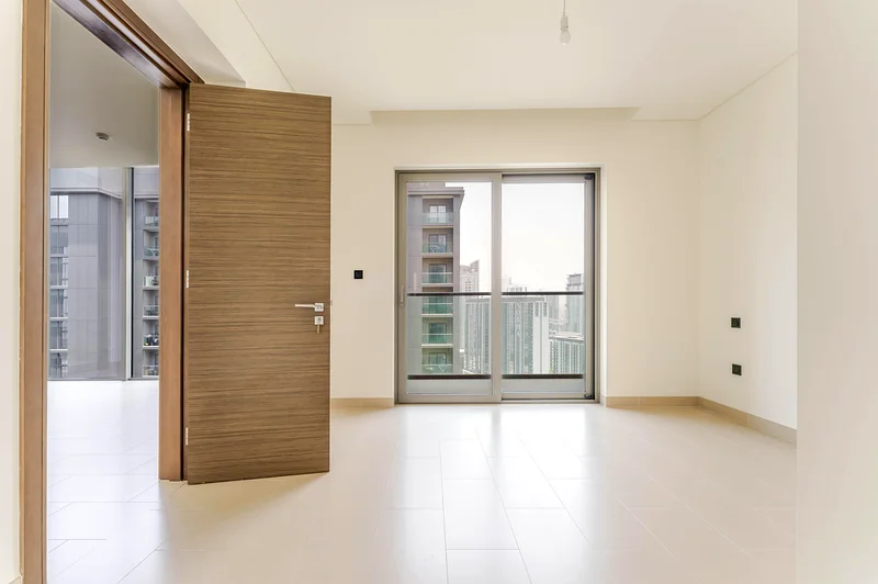 شاغرة | طابق عالي | وحدة زاوية64016940366851114
