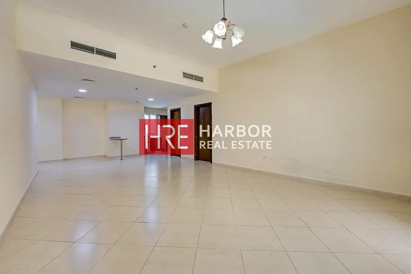 Modern Living | Prime Location | Spacious Unit63978364605697111
