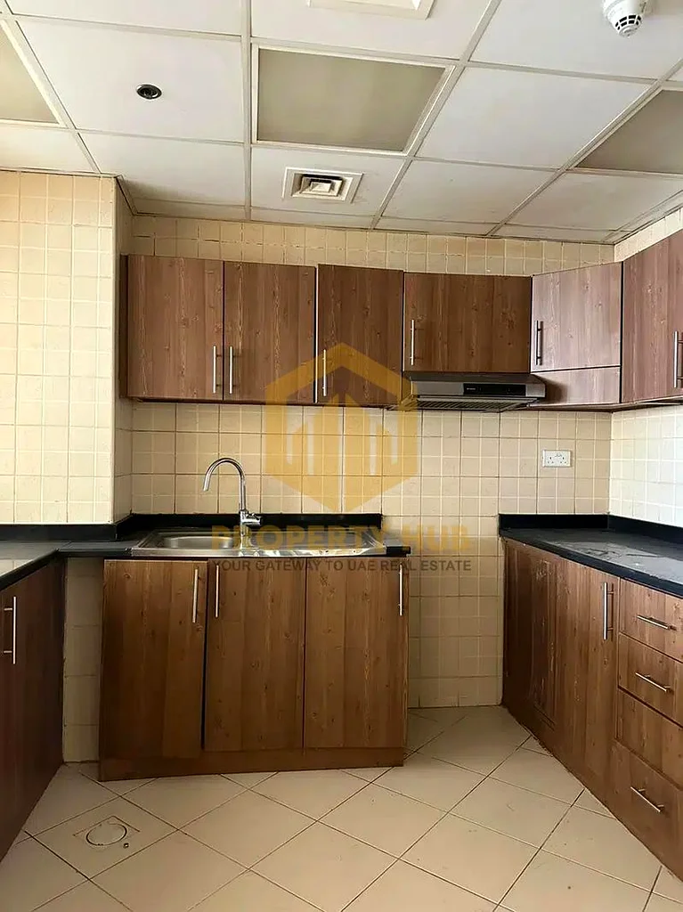 🏢 شقة واسعة وحديثة مكونة من غرفتي نوم في برج عجمان وان63890250665603112