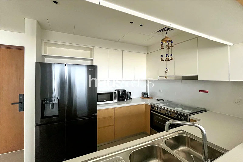 Water View | Furnished | High Floor64025804568449113