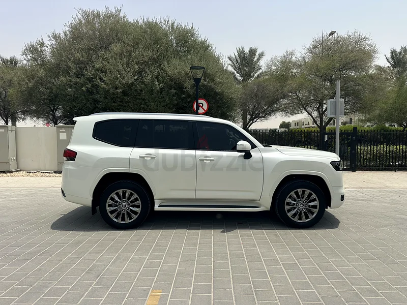 GCC from Al Futaim , Under warranty, no accidents63421144944642112