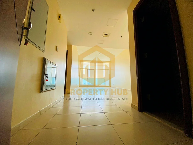 شقة حديثة بثلاث غرف نوم في أبراج عجمان63890250655107112