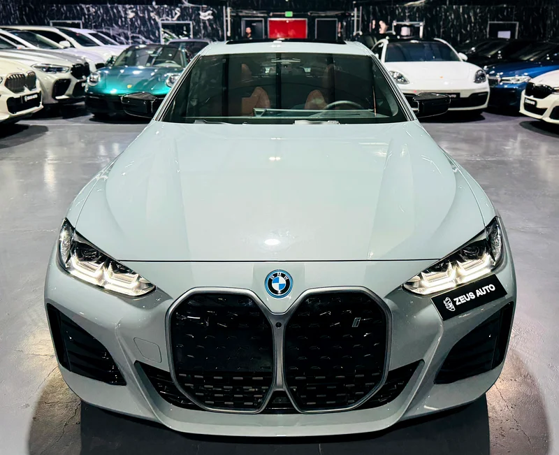 BMW i4 eDrive35 – 2024 | GCC Specs | Full AGMC Warranty, Battery and Service63406535042818112