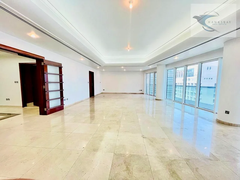 Hot Deal | Glamorous Apartment | Huge Balcony | Full Amenities | Ready to move63625044385794112