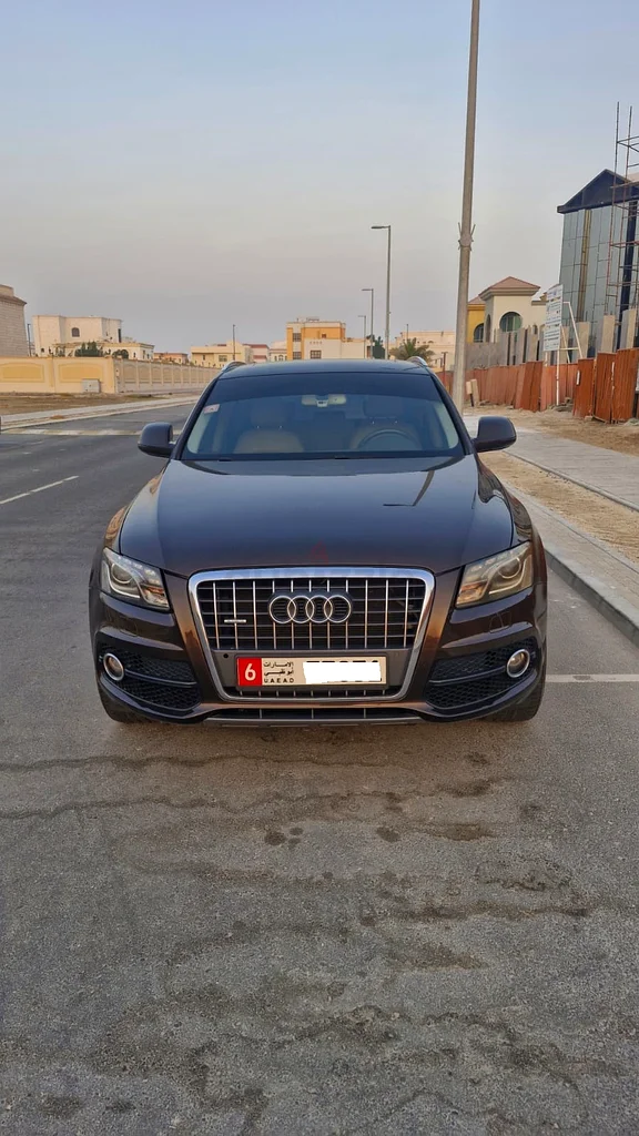 أودي Q5 – مالك واحد، صيانتها من قبل الوكالة، حالة ممتازة63398616481795119