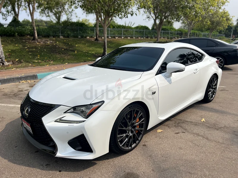 RC-F , V-8 , GCC , full service history.63406917656322111