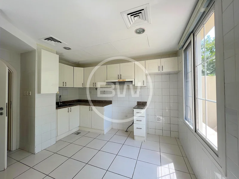 TYPE 4M | SINGLE ROW | GREAT LOCATION63923312748803111