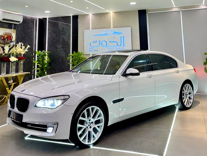 بي إم دبليو بيضاء جميلة 730Li V6 || خيار كامل || خليجي || خالية من الحوادث || حالة جديدة63410294697857112