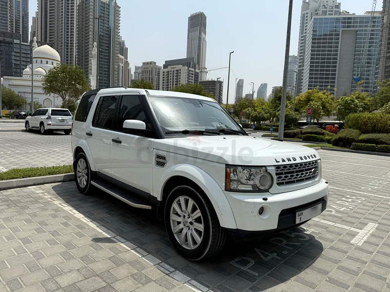 لاند روفر LR4 HSE 2012 - أبيض مع مقصورة داخلية بلون البيج63399893814658112