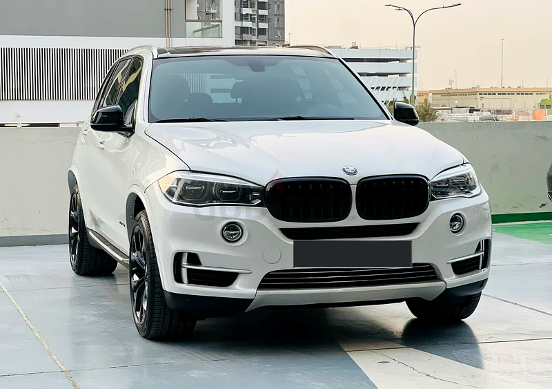 BMW X5 xDrive50i Luxury Line – 2016 – GCC – 82K km – New Tyres63405749534081114